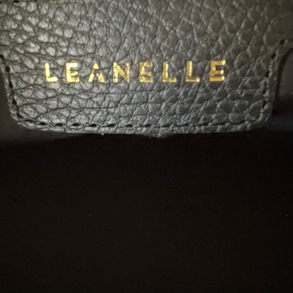 Leanelle Barcelona Bag in Black - Picture 10 of 13